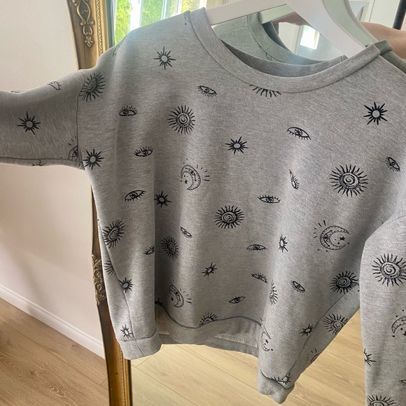 MAX JEANS Gray Casual Third Eye Sweater - Picture 2 of 6